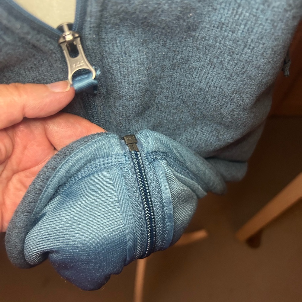 The North Face Blue Fleece Vest Outdoor Essential - Picture 9 of 13